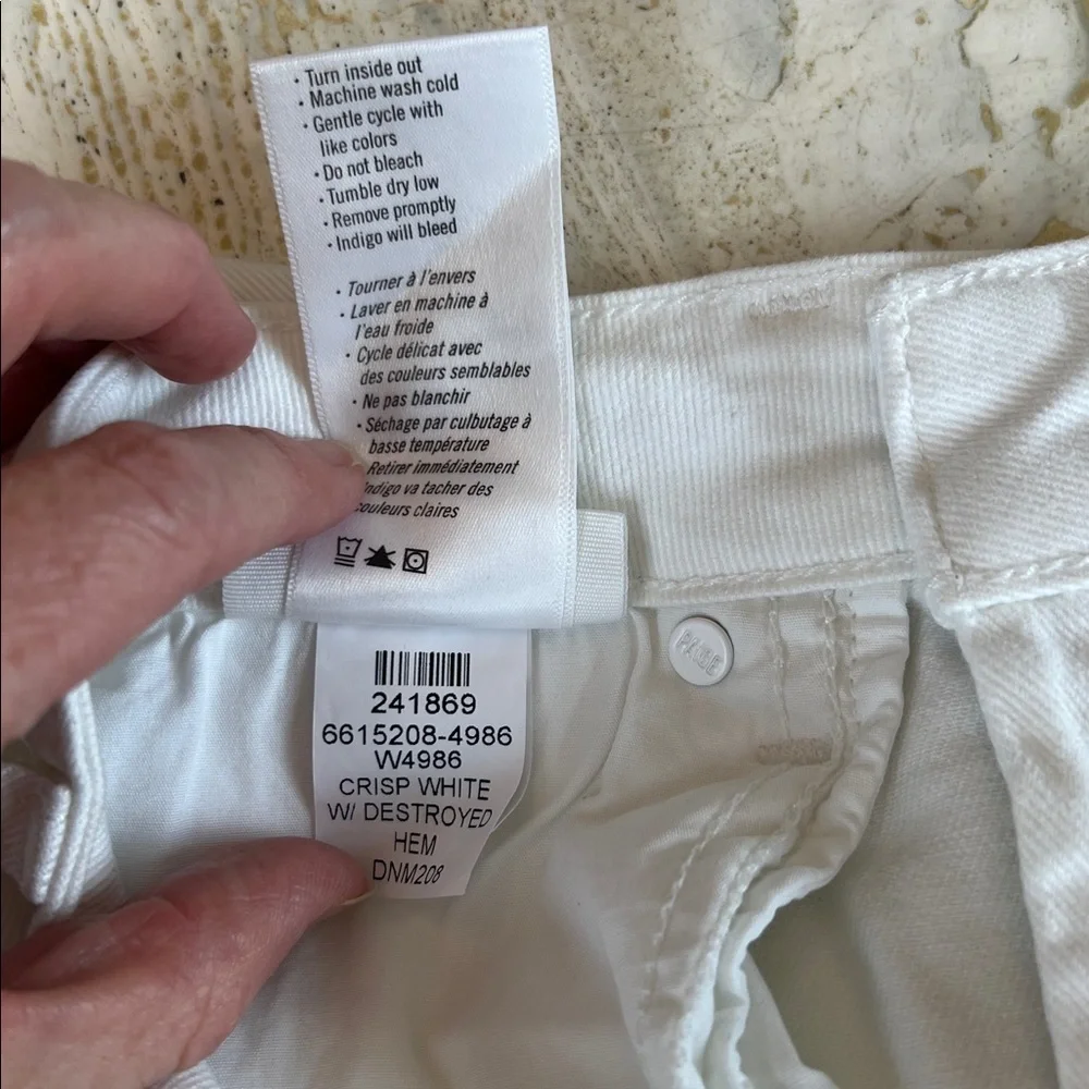 PAIGE Cindy Crop “crisp white” with distressed hem jeans womens 28 - Picture 9 of 13